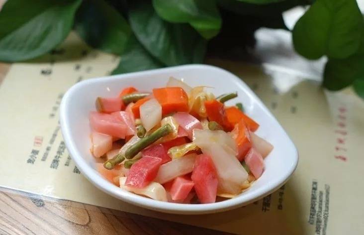 重庆特产传说467重庆老坛泡菜重庆人餐桌上必不可少的主角