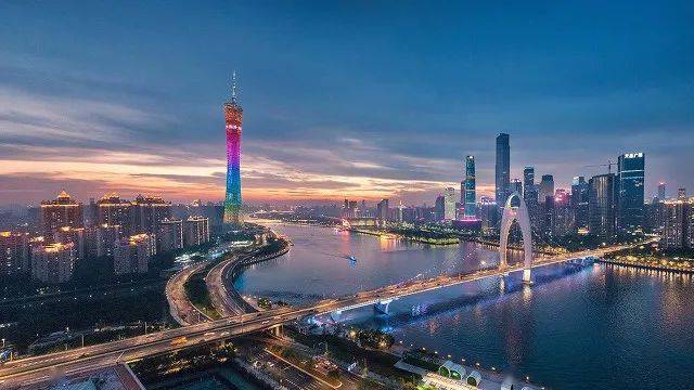 人口流出市_人口流入流出