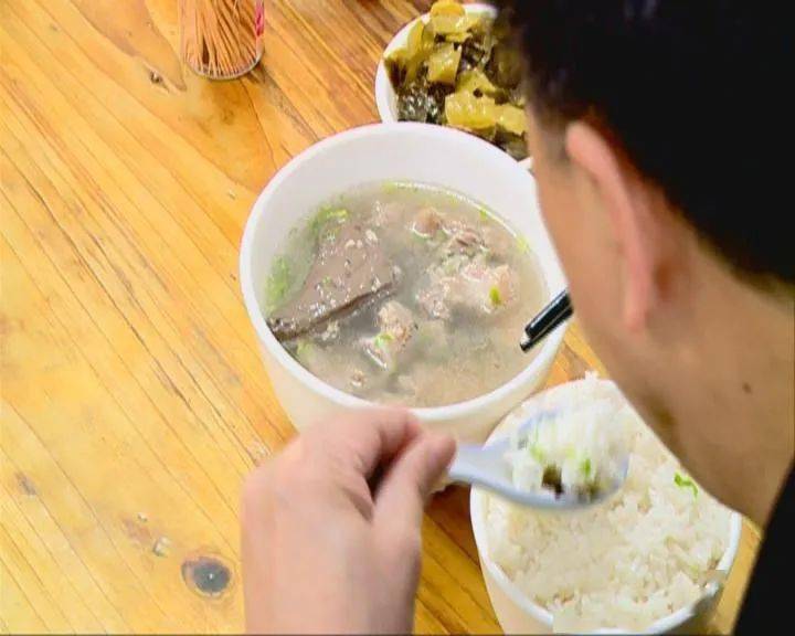 大米配什么汤 e79a4ccc90214ae7a8283a4d975976c7.jpeg