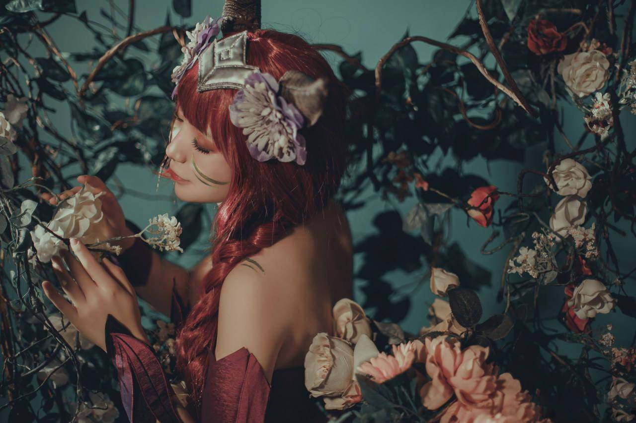 英雄联盟阿狸永恒之森cosplay