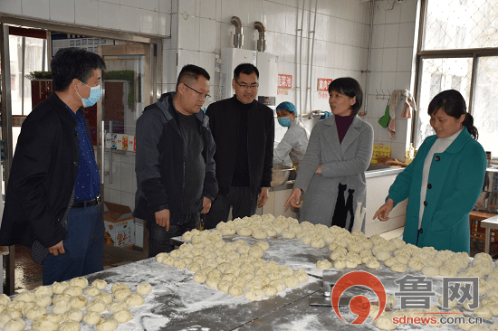 臨沂市臨沭縣副縣長鬍文君到臨沭縣實驗小學檢查指導校園安全工作