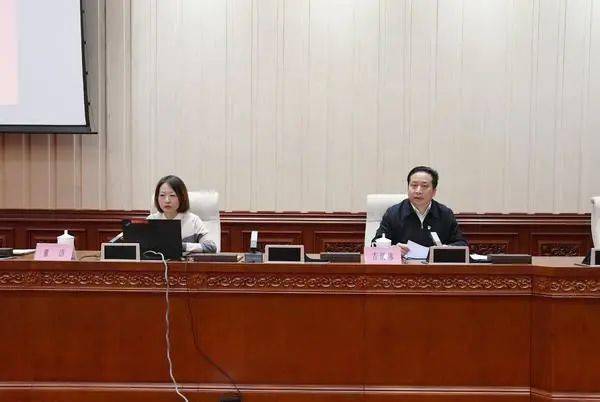 播放专题片 举办讲座 河南省人大常委会机关开展党史学习教育系列活动