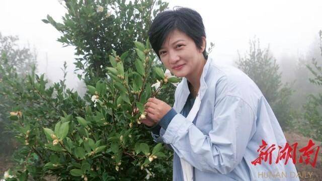 父亲倒在扶贫一线,女儿继续扶贫!双双被评为全国先进个人_王婷和