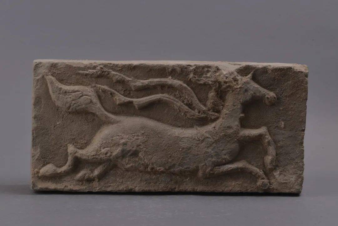 甘肃馆藏精品丨天马纹模印砖