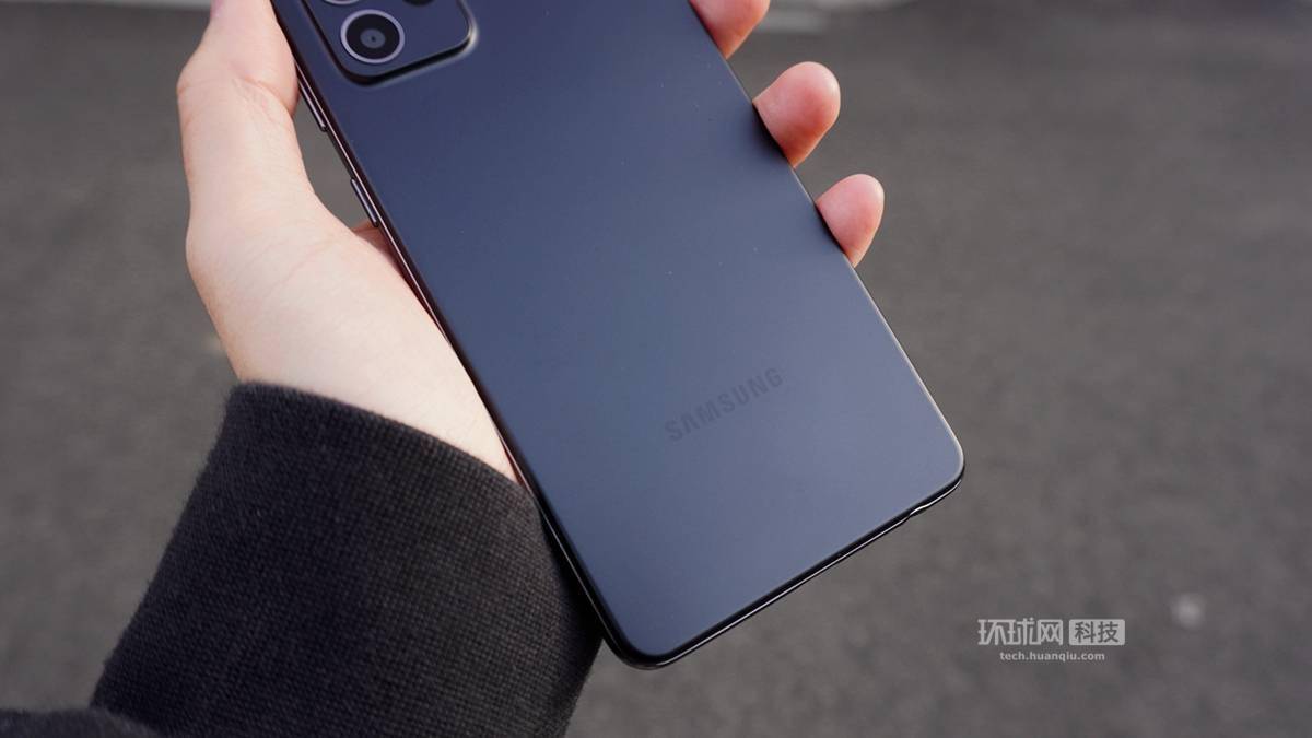 方面|三星再推主打年轻用户新机：Galaxy A52 5G能否成功捕获其芳心