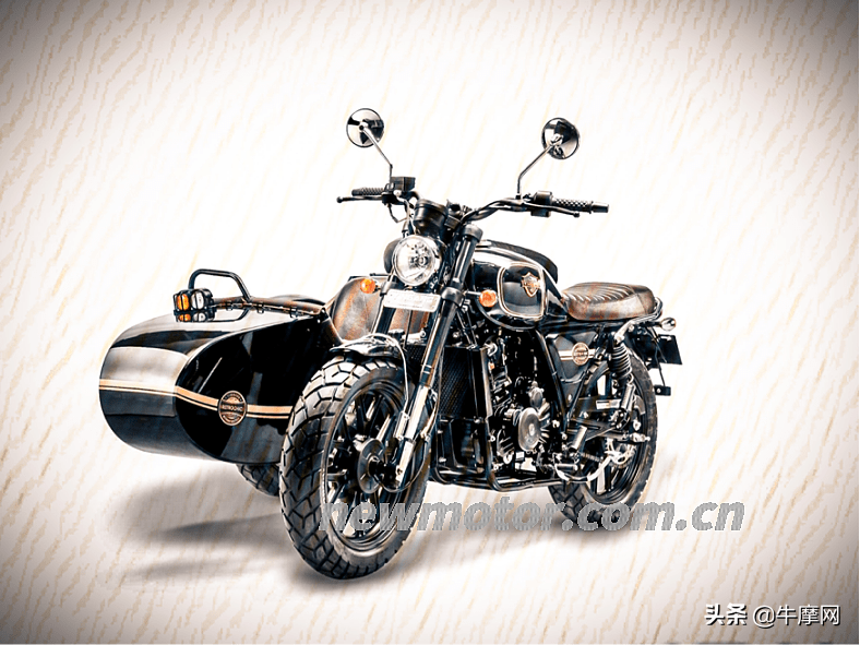 300水冷动力银钢复古边三轮悍路者Ⅱ代上市售328万