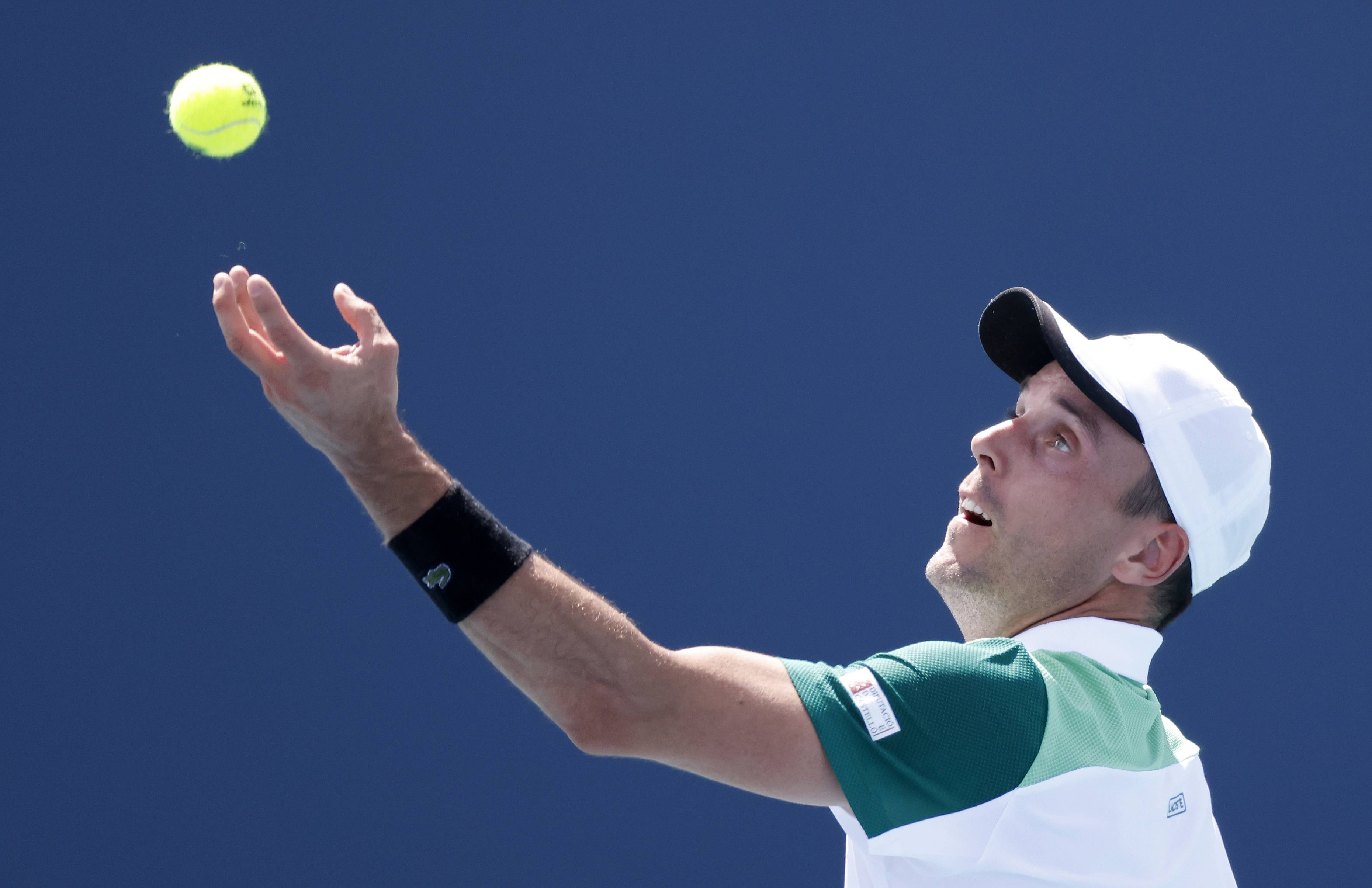 网球迈阿密公开赛阿古特晋级