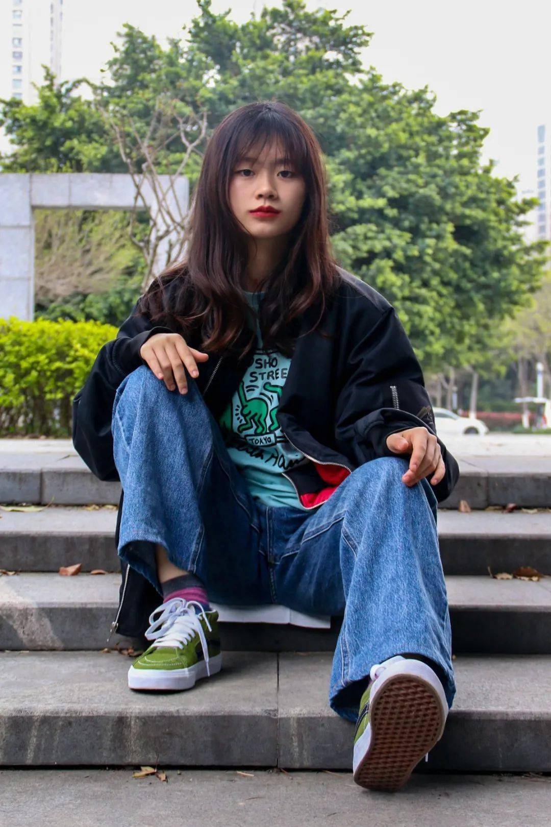 叶子怡金融管理20-1蔡紫嫣是十八岁最好的礼物绿茵场上的迷彩服都是向