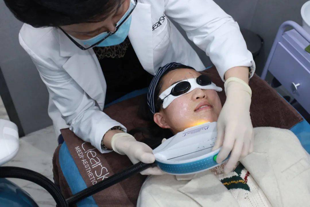 真人实地测评到底靠不靠谱!_光子