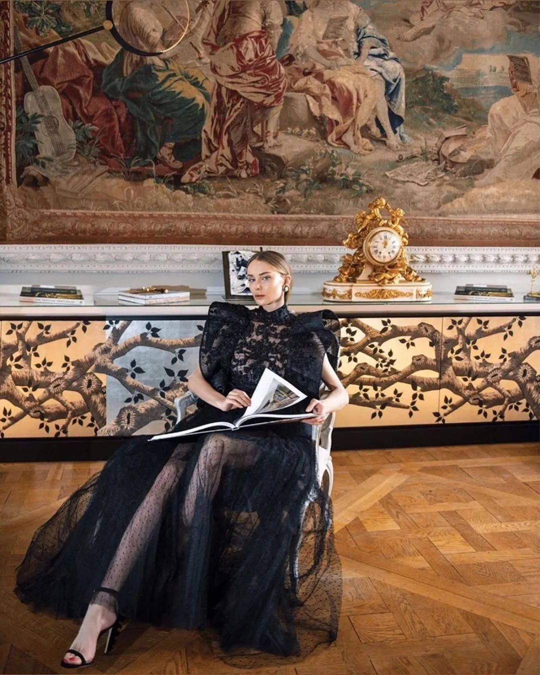 要多浪有多浪黎巴嫩高定仙牌ashistudio的大波浪仙裙美到窒息了惹