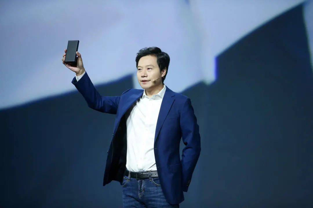 华为|小米拿下中国手机第一！“机皇”今日开售，1分钟销售超12亿