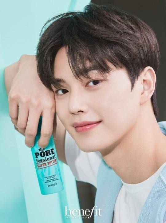 韩国艺人宋康最新代言宣传照曝光