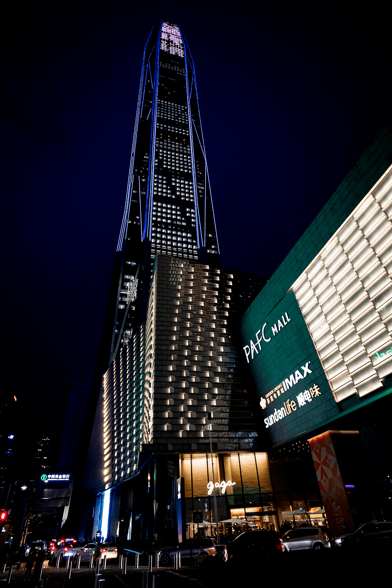 地点:pafc mall>>分享喜欢,在品鉴会现场酒体饱满浓郁,咖啡跟酒的风味