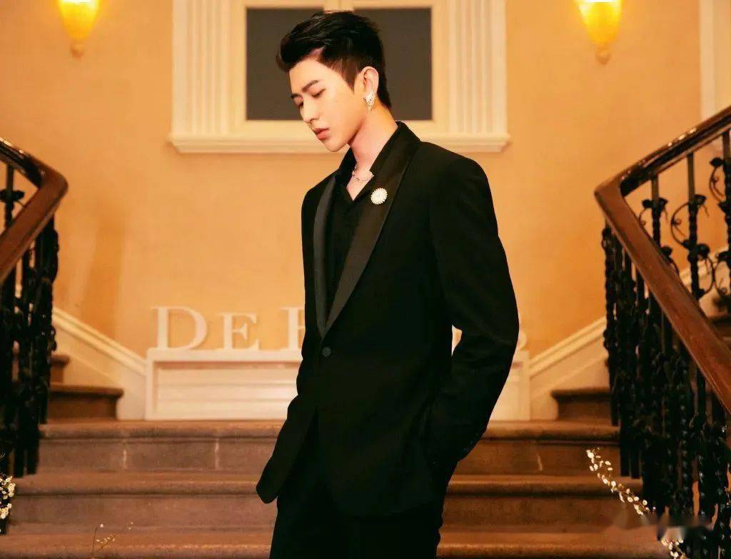 ���������Դ��ȶ�˹����鳬��������12��Ʒ�Ƶ��鱦�� ...