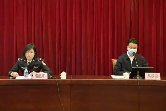 随后,潘臻颖就持续做好全市公安队伍教育整顿工作要求:各级公安机关要