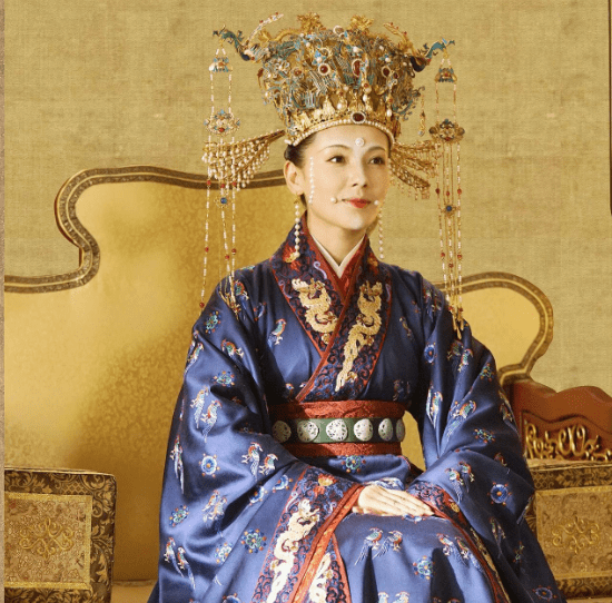刘娥《大宋宫词》剧照继多年前的一部经典《大明宫词》后,于近期