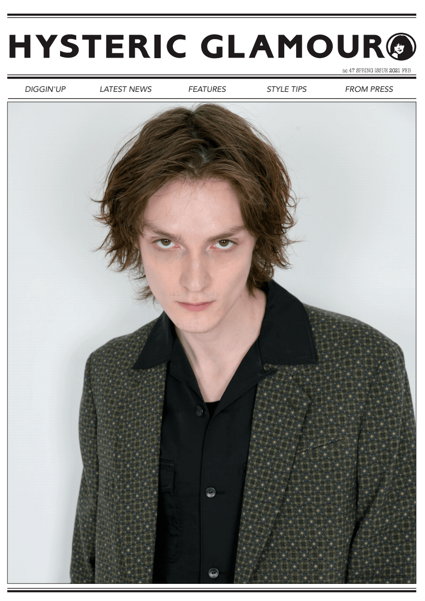 "时代不停在发展,hysteric glamour 以及它的粉丝都在成长,因此品牌不