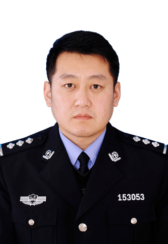 教育整顿进行时高鹏舍生忘死不怕牺牲