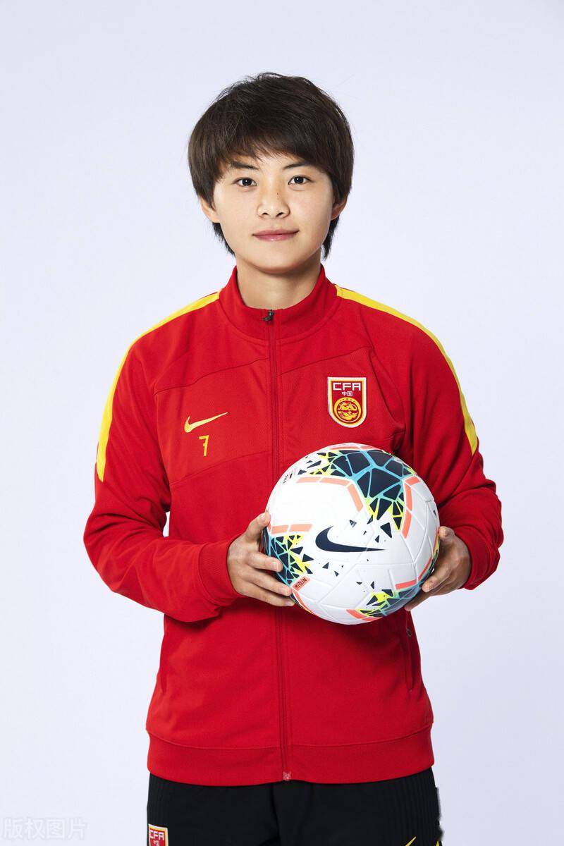 门将:朱钰,彭诗,梦丁旋后卫:李梦雯,林宇萍,娄佳惠,吴海燕,王晓雪