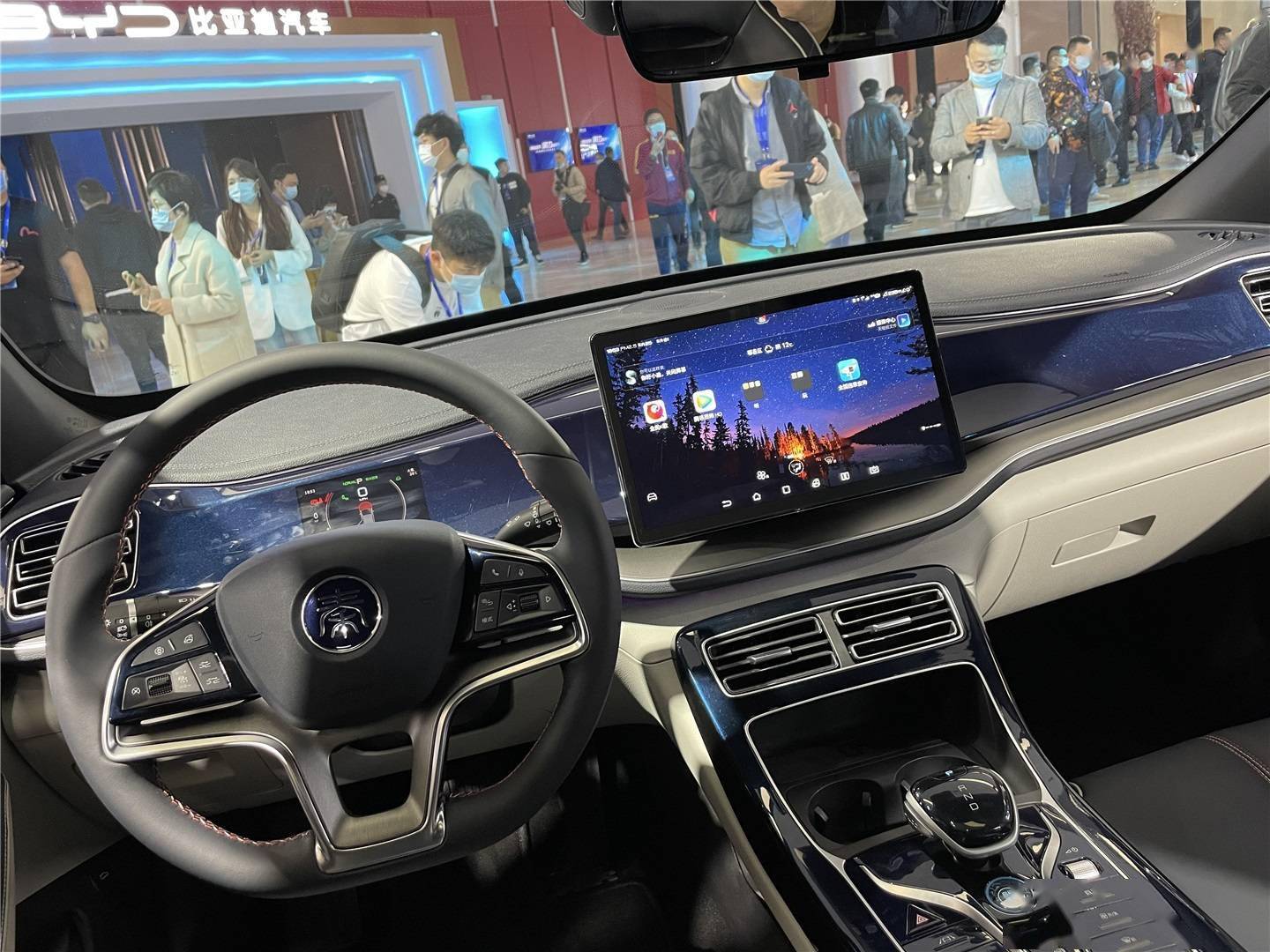 比亚迪秦plusev发布12981668万元