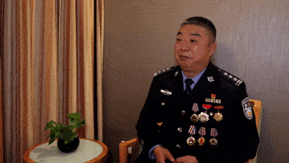 孙小果:拿下我,你怕是能立一等功!警长蒋彪这样回答