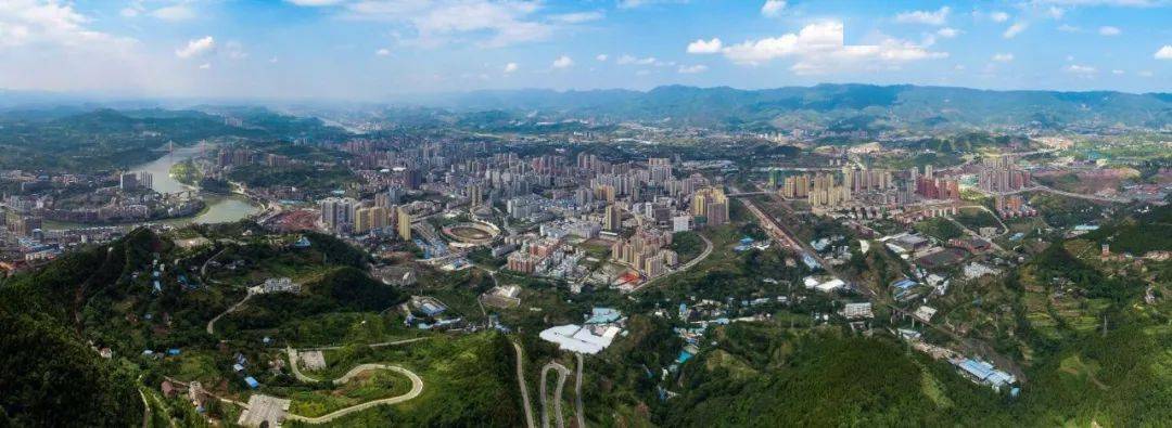 刚刚传出达城中心广场有大动作