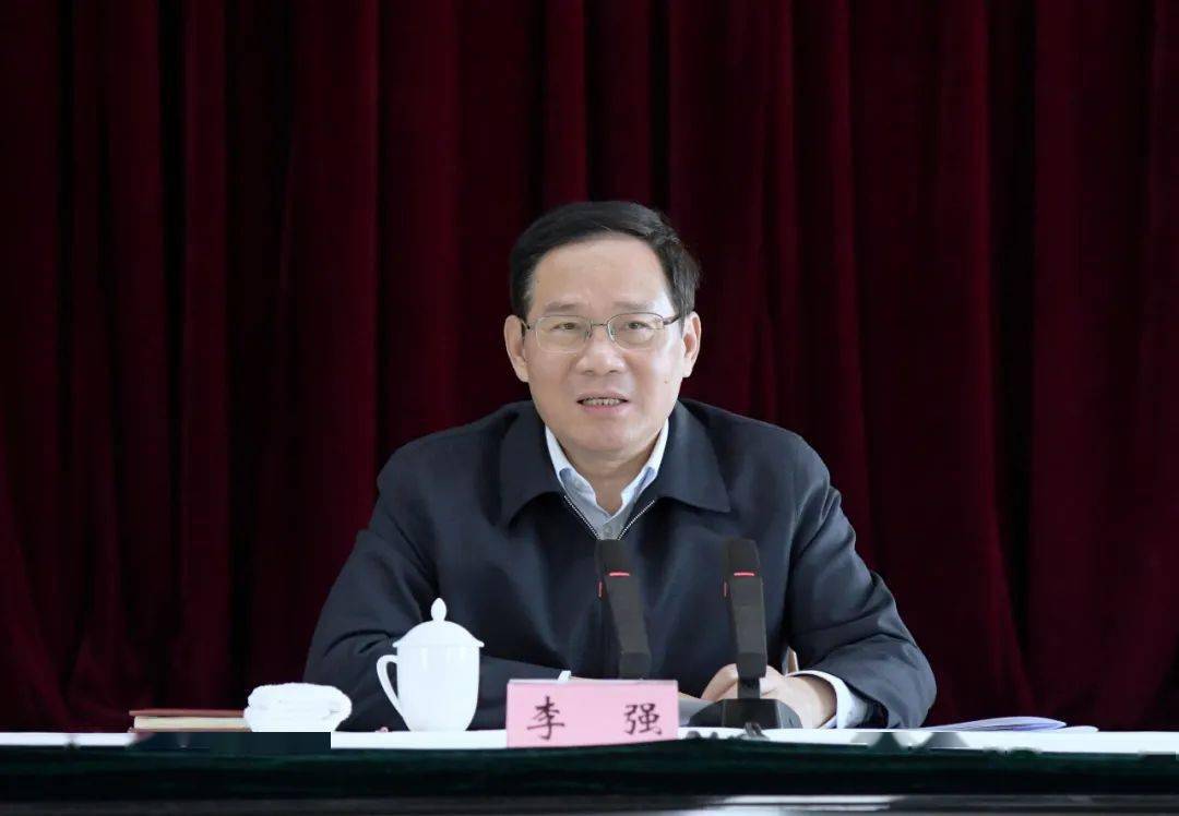 今天这个现场会事关乡村振兴李强要求塑造乡村发展新优势构建城乡融合