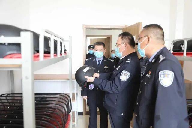 公安局召开新招录辅警岗前培训动员大会