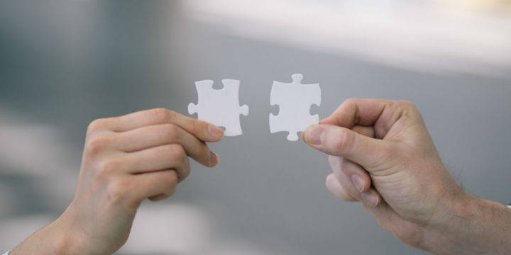 华东电脑收购雅讯网络遭质疑 曾撤回IPO并被