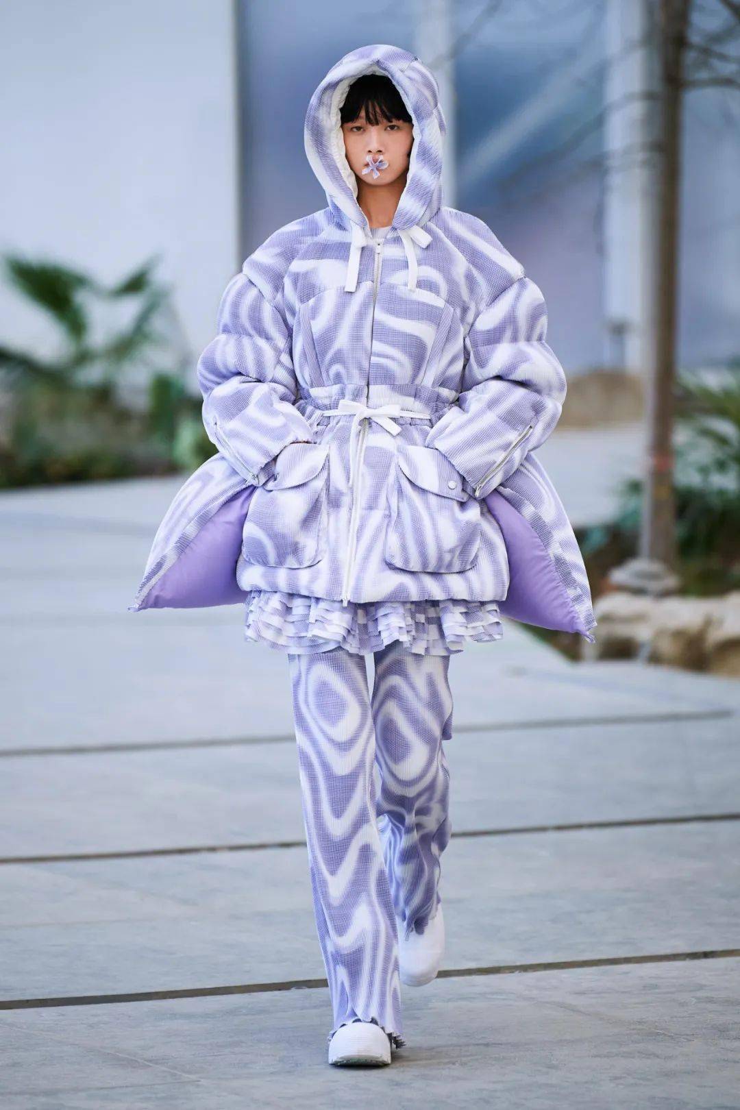 获yu prize创意大奖100万现金奖励的羽绒服设计师"陈鹏"是谁?