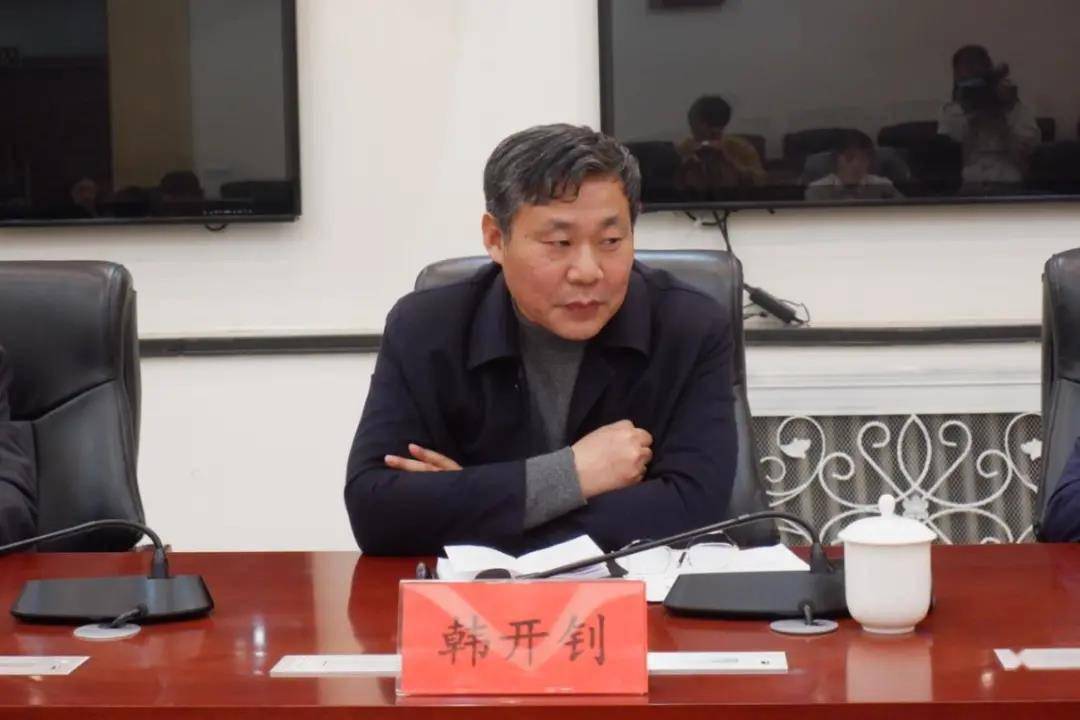 延津县召开导师帮带制工作座谈交流会