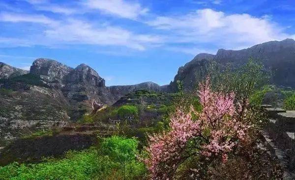 齐山风景区光春 /负 /不 /公交:淄川公交39路 临淄公交67路 天天有车