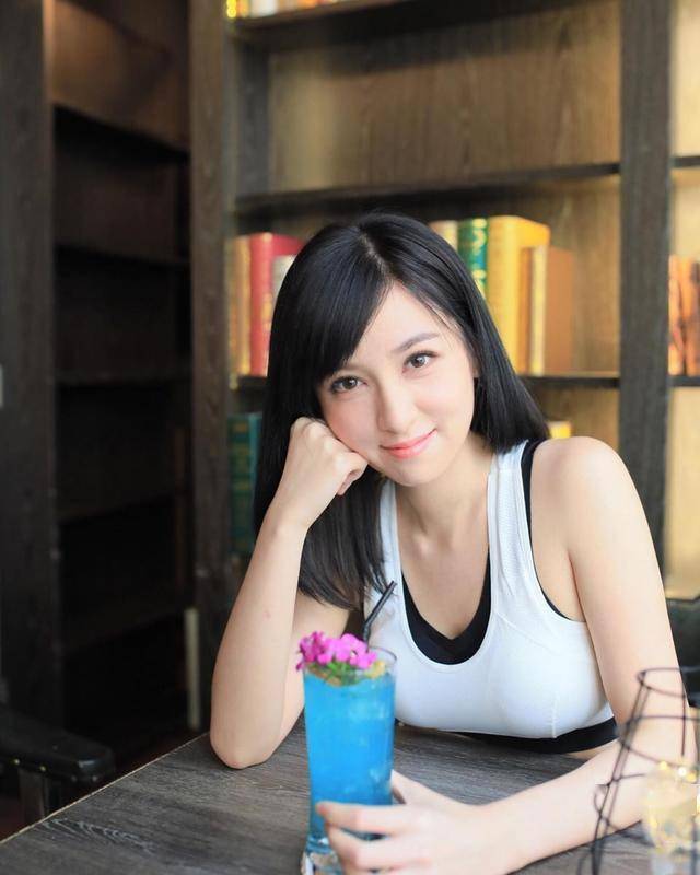 马路杀手tvb宅男女神陈嘉倩两次惊险撞车场面观众捏一把冷汗