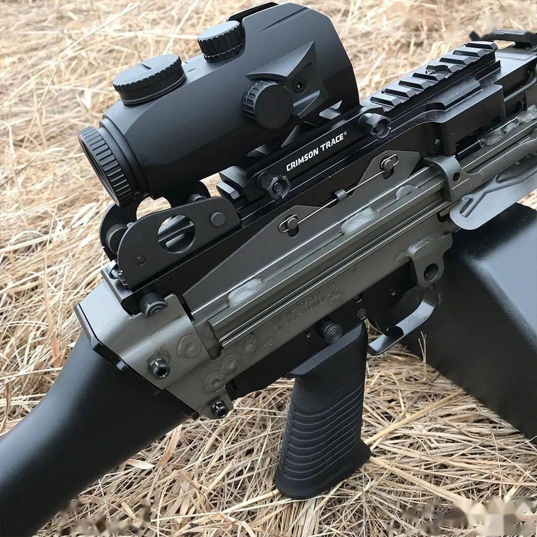 攻则有备crimsontrace瞄具美图