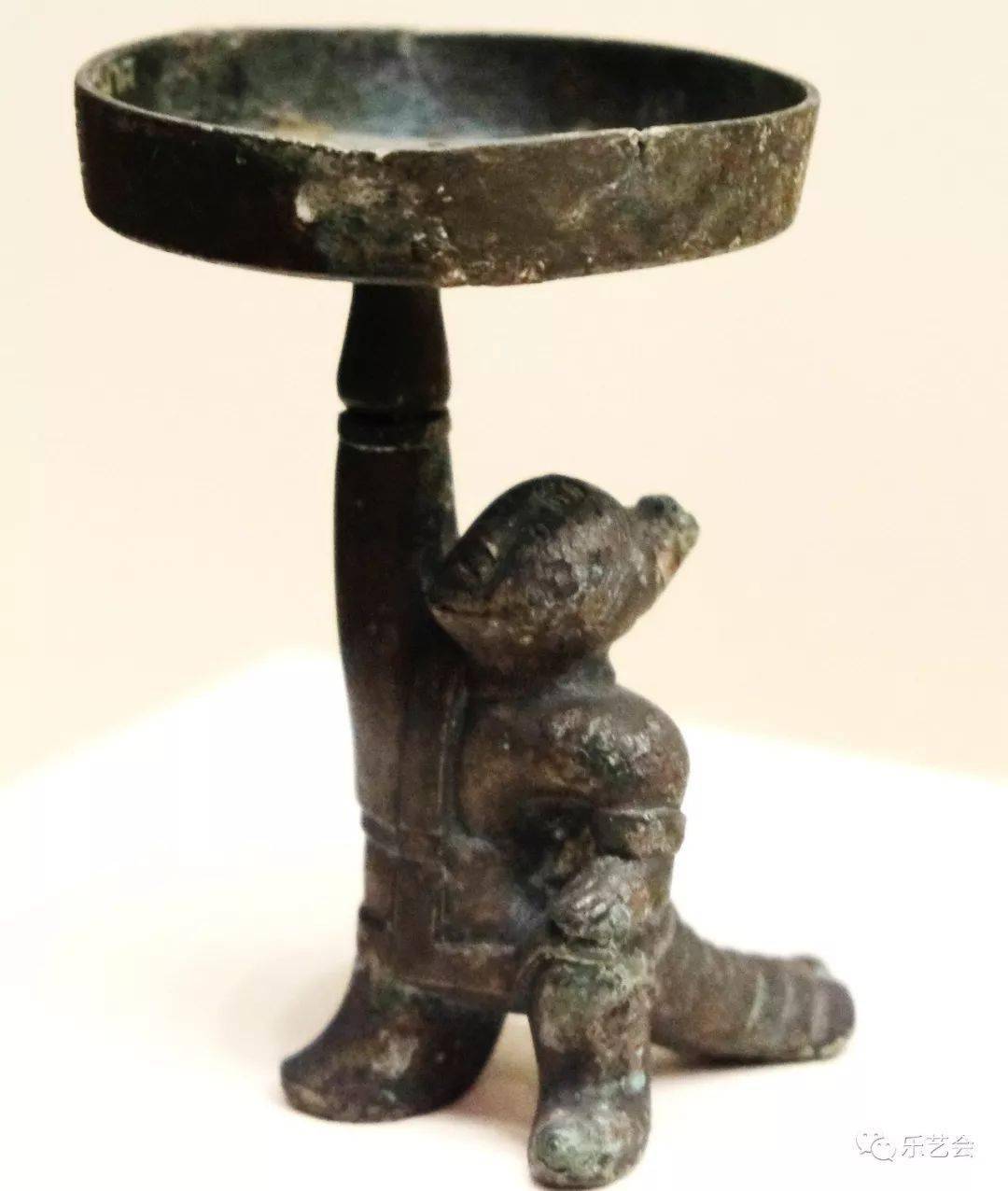 从南博《兄弟王》展出发:汉代青铜灯系列欣赏上篇