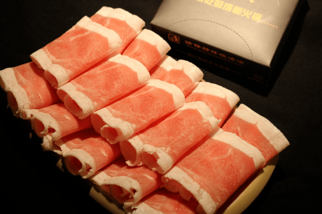 怎么把肉切成薄薄的一片 11361187d44f471c989dd9c1fda2d333.png