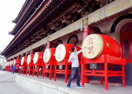 【国学美文】《诗经·国风·邶风》之《击鼓》_孙子仲