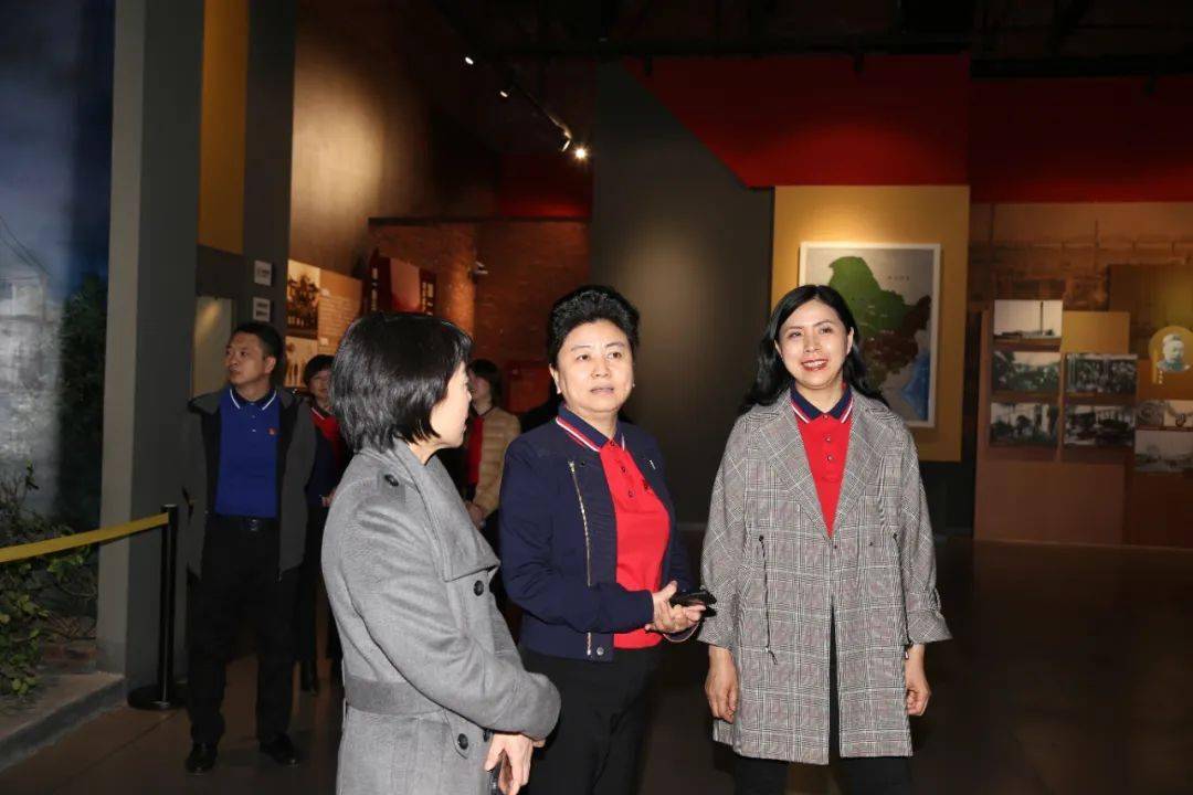 区委常委,统战部部长刘蕊参加党日