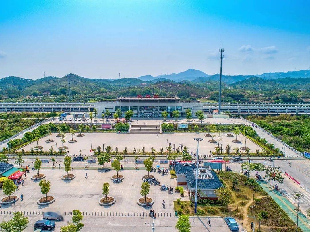 航拍葵潭高铁站最新照片视频