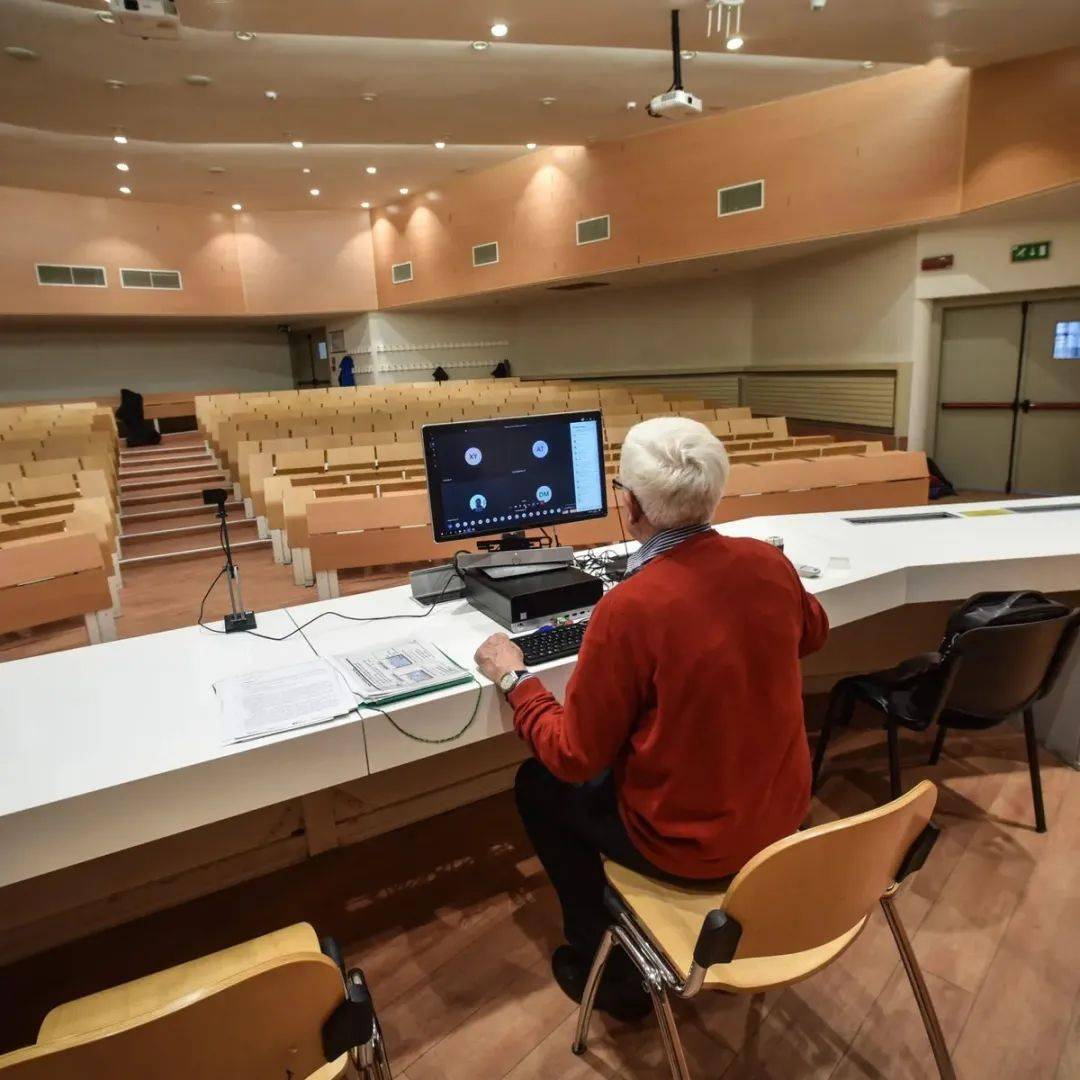 21年英国大学9月开学如何上课 学生是否必须到校 小雨聚合新闻资讯