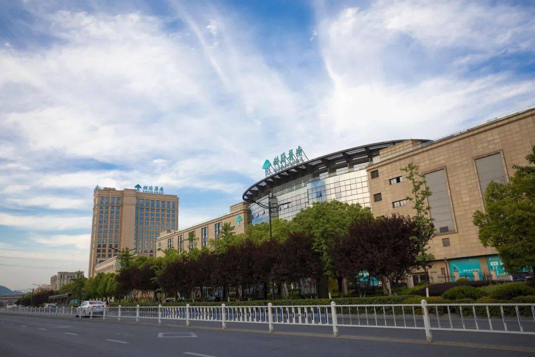 好消息义诊来啦树兰杭州医院赴楼塔开展义诊活动