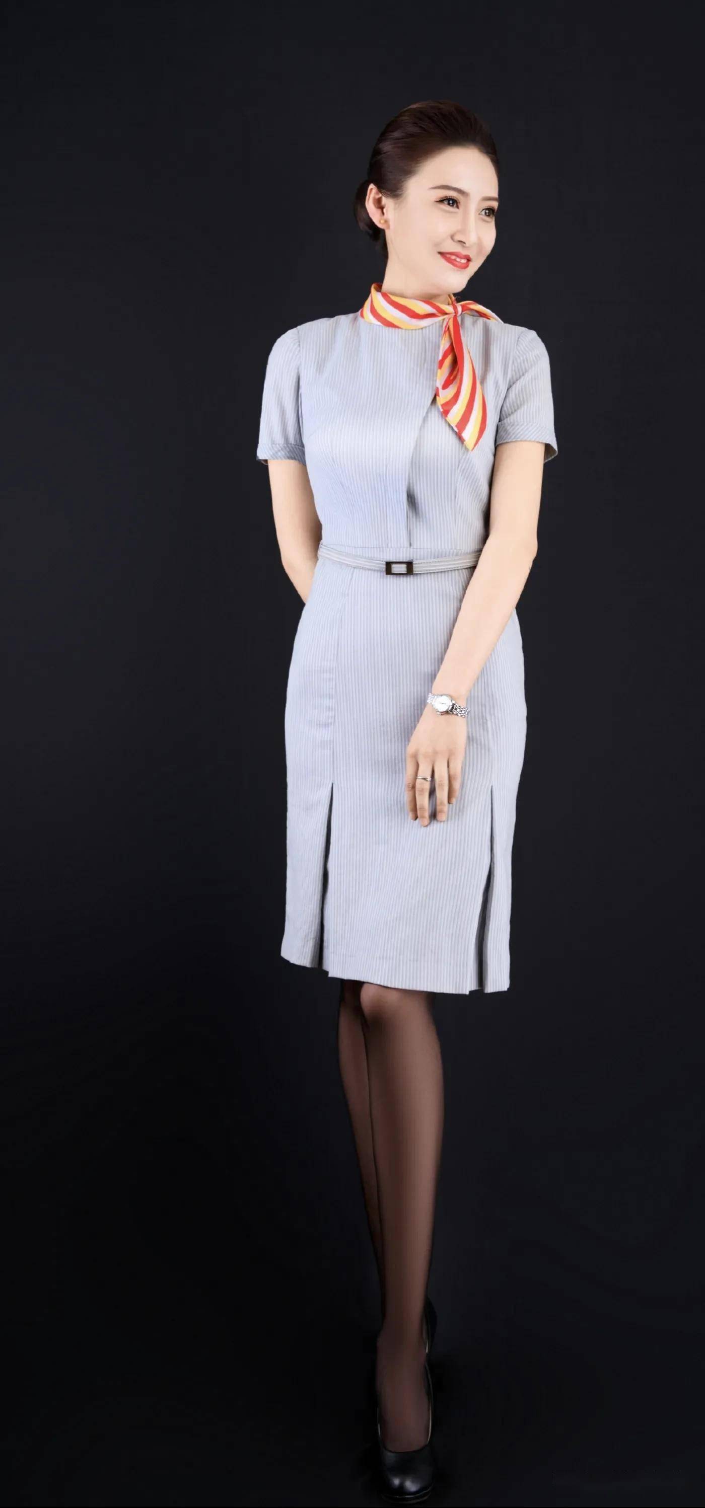 纯美绝色制服秀秀色可餐空姐大片3