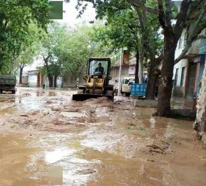 相联降雨路黄泛环卫清淤保洁净淤泥清淤(4)