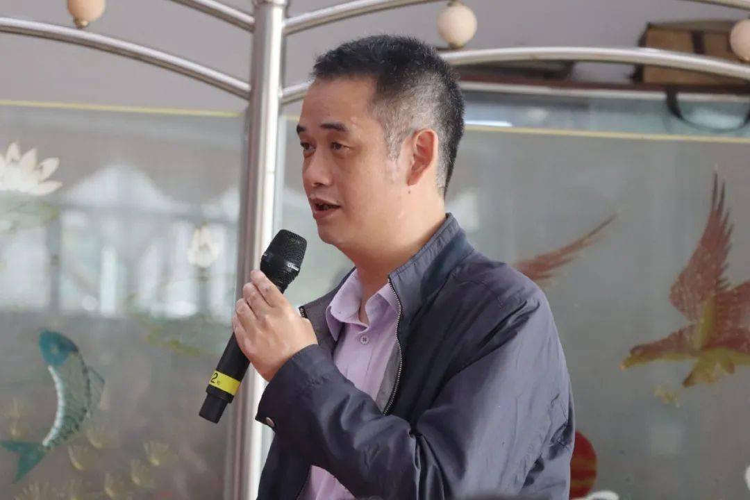 我为师生办实事直击现场校党委李宝银书记与青年学生早餐会