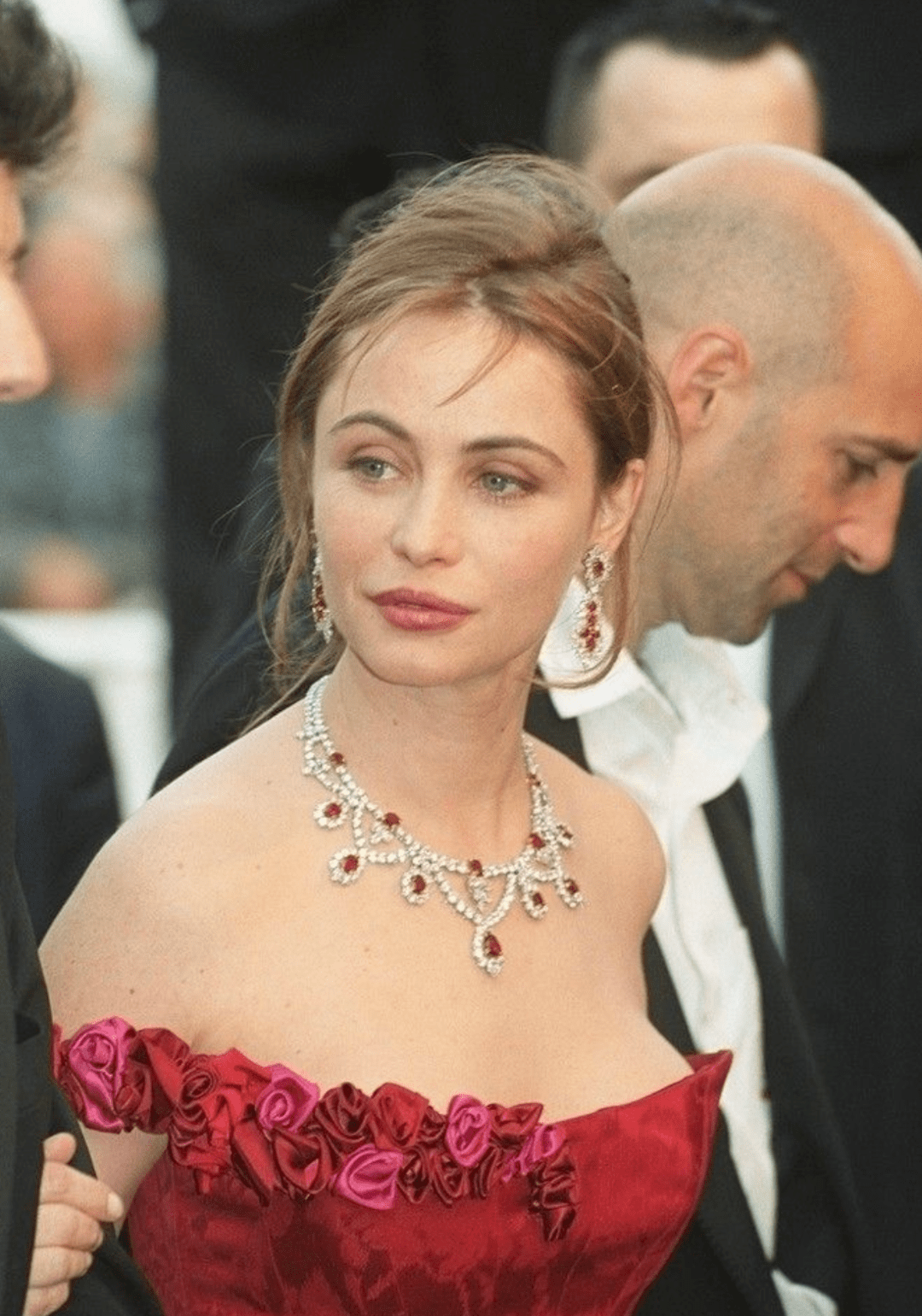 她是真正的法国女神人间天使完美五官秒杀苏菲玛索却因丰唇垮掉