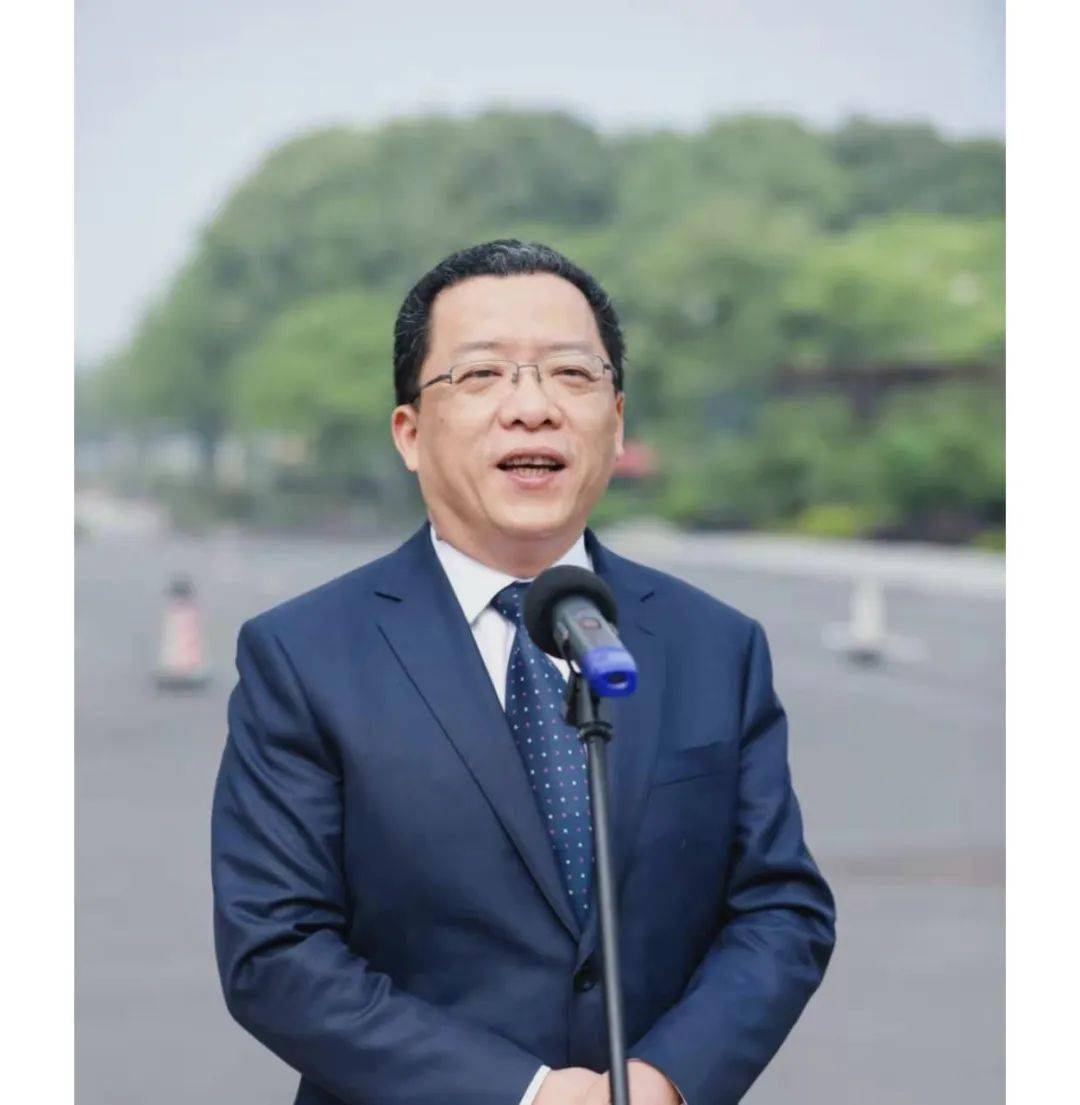 市委书记丁纯寄语全市广大青年在共同奋斗中唱响青春之歌为推动高质量