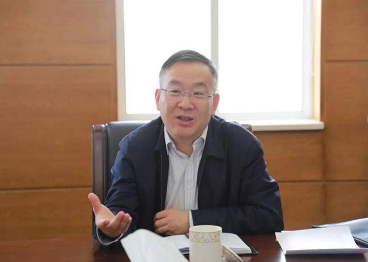 王光辉 a89dfafa4dd44202bb71168b32c0cd1a.jpeg