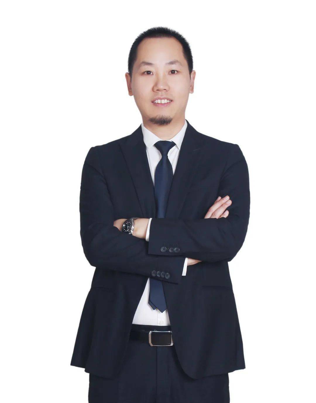 世在人为世友地板芜湖经销商周正伟敢梦想勇攀登打破旧格局迎来新天地