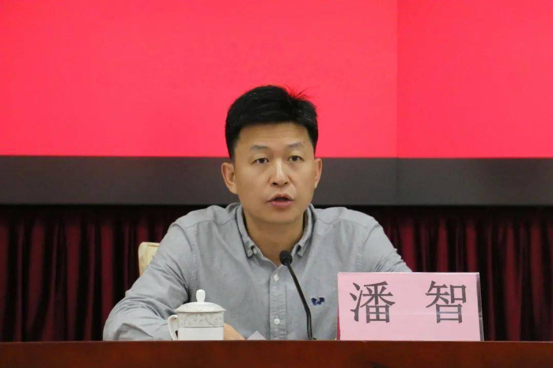 弘扬劳模精神!大亚湾区召开2021年 迎"五一"劳模工匠工作会议