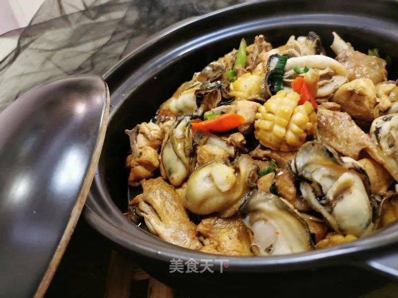 肥美的生蚝咬一口就爆汁!想想都过瘾